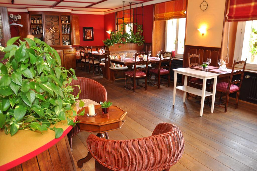 Hotel-Restaurant De La Tour Екстер'єр фото