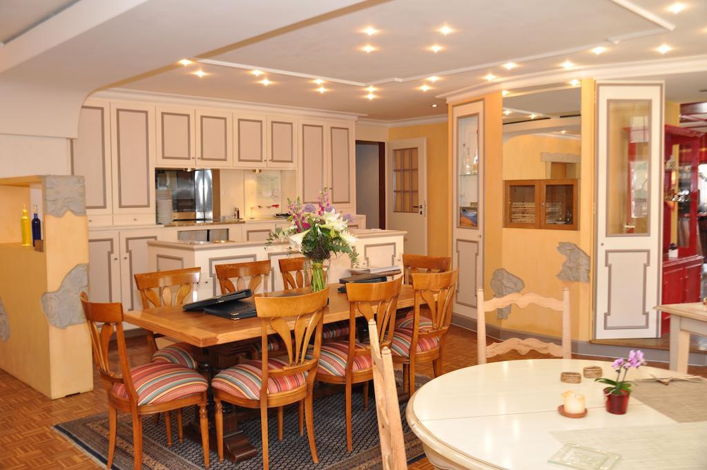 Hotel-Restaurant De La Tour Екстер'єр фото
