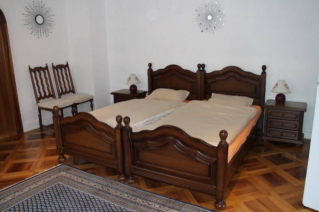 Hotel-Restaurant De La Tour Екстер'єр фото