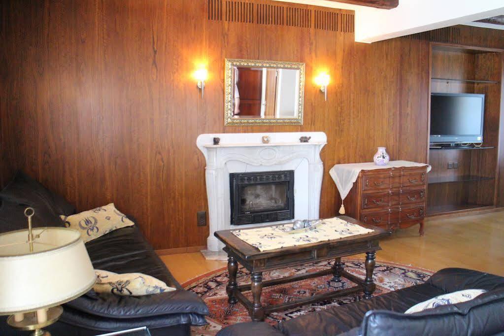 Hotel-Restaurant De La Tour Екстер'єр фото