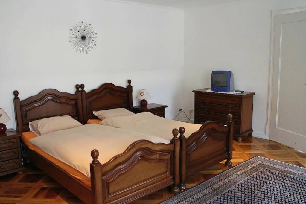 Hotel-Restaurant De La Tour Екстер'єр фото